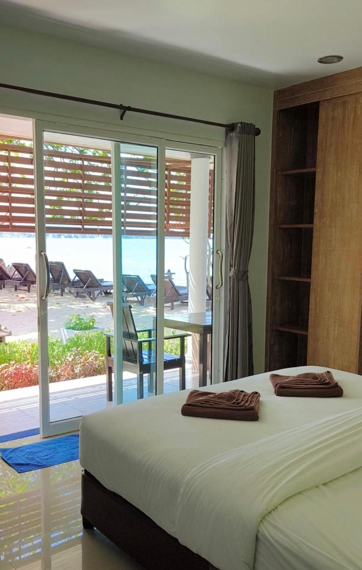 Maenam Villa Hotel Mae Nam Extérieur photo