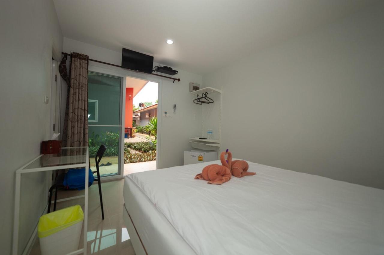 Maenam Villa Hotel Mae Nam Extérieur photo